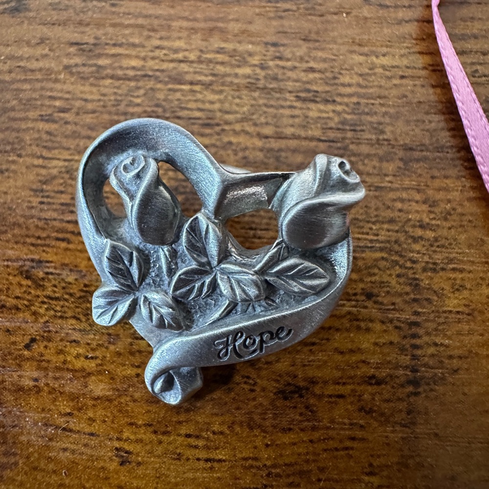 Longaberger Horizon of Hope Basketโ Tie-On Silver Pewter Heart Pink Ribbon NIB